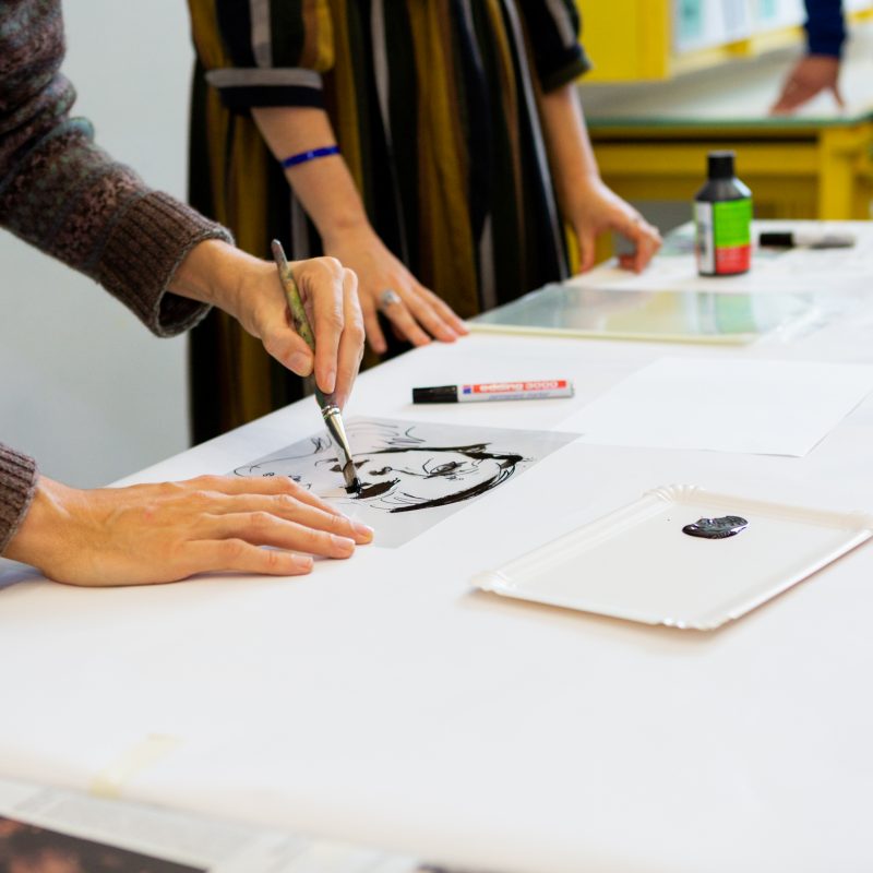 Beim offenen Atelier im KunstWerkRaum kann jeder mitmachen, Foto: Anna Seibel