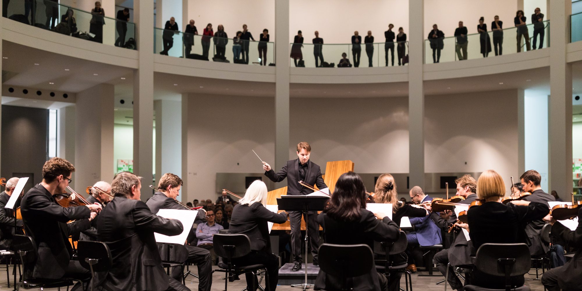 Nachtmusik der Moderne