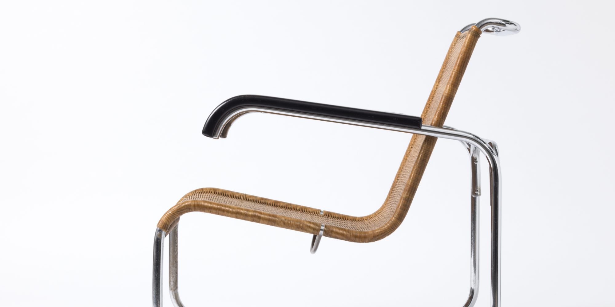 Marcel Breuer, Freischwinger Armlehnsessel B35, 1928/1929. Gebrüder Thonet AG, Frankenberg, Ausführung 1931. Foto: Die Neue Sammlung – The Design Museum (A. Laurenzo)