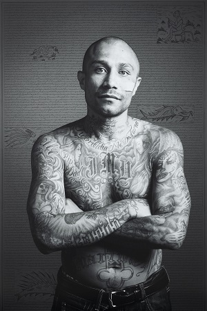 Shirin Neshat, "Land of Dreams" (Portrait of Manuel Martinez), 2019, 183 x 122 cm, C-Print and ink Photo: Gladstone Gallery, New York and Brüssel and Goodman Gallery, London © Shirin Neshat